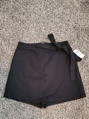 Charlotte Russe Black Wrap Skort with Waist Tie And Back Zipper